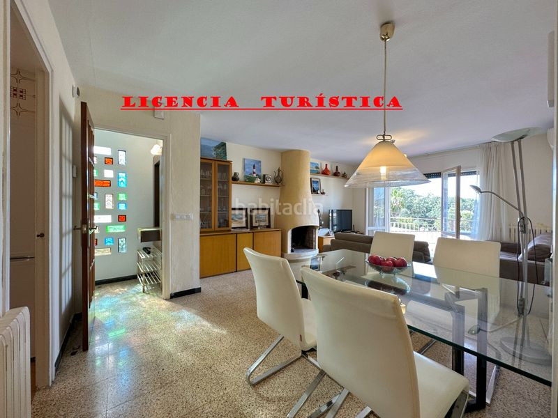 Foto d7d1d35b-fc61-4fee-ad24-cc063e6ba28c. Casa amb calefacció aparcament piscina a Fenals Lloret de Mar