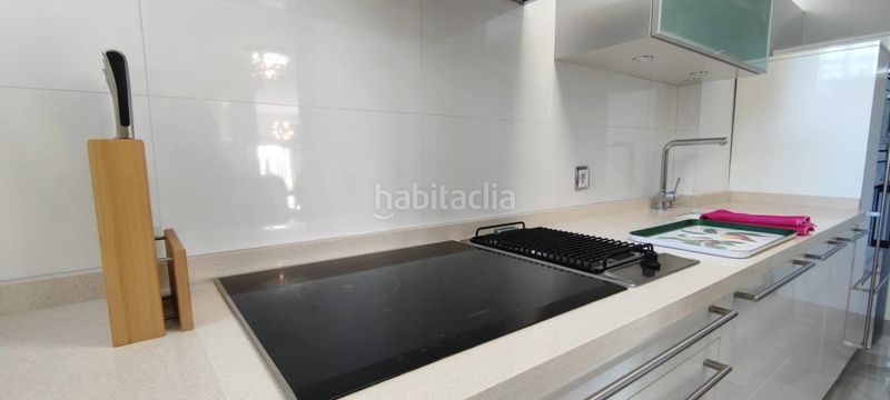 Foto 2d04d495-cd1d-4cf9-8d18-21f6d2b9b131. Casa adossada amb calefacció aparcament a Mijas golf Mijas
