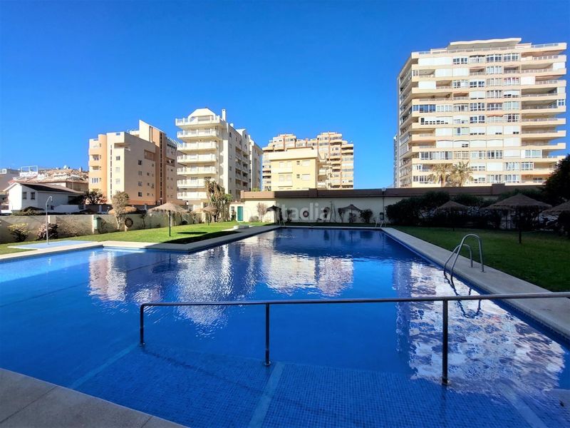 Foto 85717a50-6a27-431b-b494-9add868b877b. Àtic amb piscina a Playa de los Boliches Fuengirola