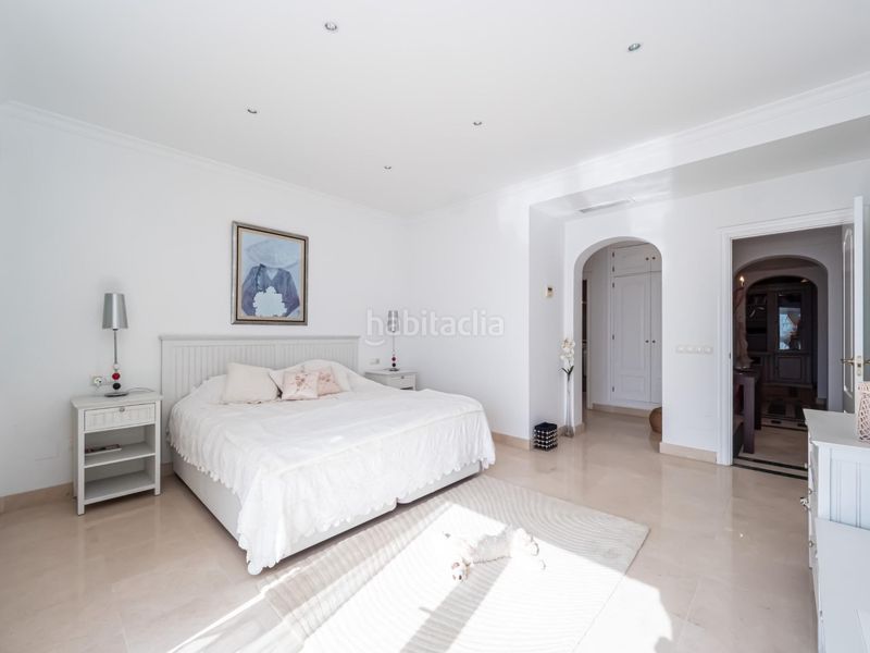 Foto cefdd338-b62d-4fc6-9840-0108b9e5e50c. Àtic amb piscina a Playa de los Boliches Fuengirola