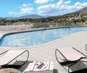 Rez-de-chaussée à Los Pacos. Venta de piso en planta baja en los pacos, fuengirola. 3 dormito