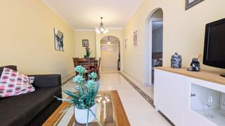 Location Appartement à Torreblanca del Sol. Piso en fuengirola 2 dormitorios, piscina, garaje y super terraz