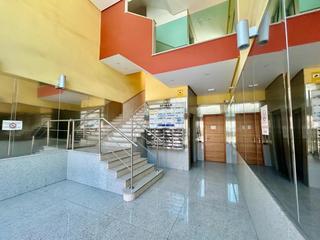 Rent Office space in Playa de los Boliches. Se alquila oficina en los boliches