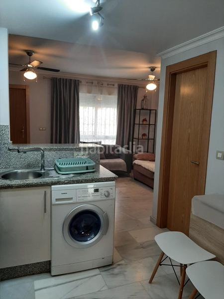 Foto d4d32b18-7efc-4aa1-9add-b4ce4d3317ea. Lloguer apartament amb piscina a Los Pacos Fuengirola