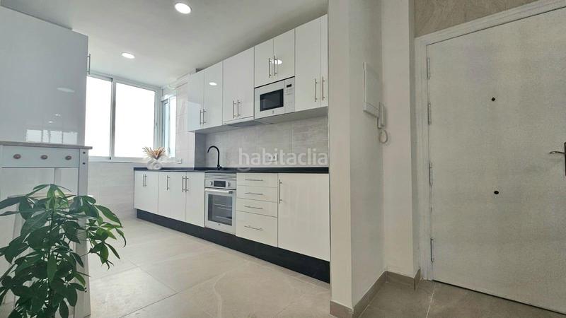 Foto 445c1cd0-cfdc-4ced-a9ff-dfe579abc2af. Appartement avec parking dans Playa de los Boliches Fuengirola