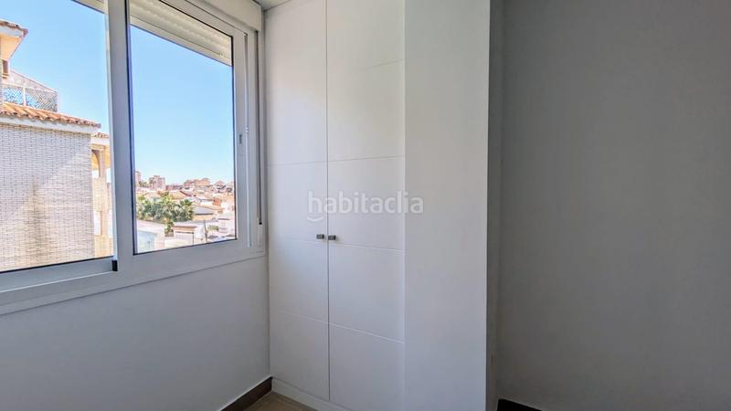 Foto d50b8a92-9c51-4a18-8eeb-5c02a2e10403. Alquiler piso gran piso completamente reformado de 3 dormitorios en Fuengirola