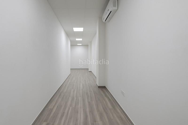 Foto 44b1b231-2d2f-453d-a2a6-b4ee991e17f4. Lloguer local comercial a Puerto Deportivo Fuengirola