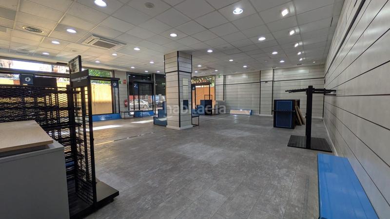 Foto de236ff3-a236-4e18-bd28-609b8bd79fd7. Alquiler local comercial gran local de alquiler en Fuengirola