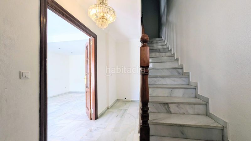 Foto fb79b685-19b1-4728-85a4-312dc65253bd. Casa adossada amb aparcament a Centro Mijas