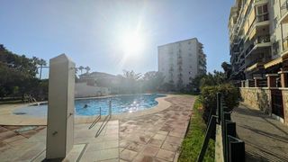 Location Appartement à Los Boliches. Se alquila apartamento de 3 dormitorios en los boliches desde se