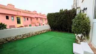 Rent Apartment in Torreblanca del Sol. Piso de 2 dormitorios en alquiler de temporada hasta el 30 de ju