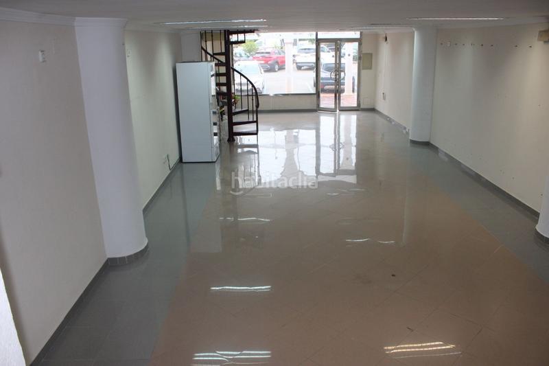 Foto 56f29dea-c7f3-487c-ad36-f502704f8e60. Alquiler local comercial en Laguna Beach Torrox