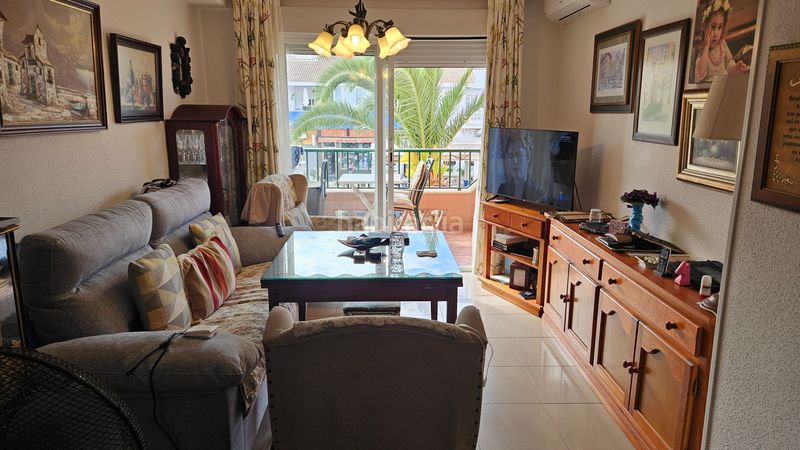 Foto f8622942-ef71-42bd-ab87-50bd0eb124da. Piccolo appartamento con piscina in Laguna Beach Torrox