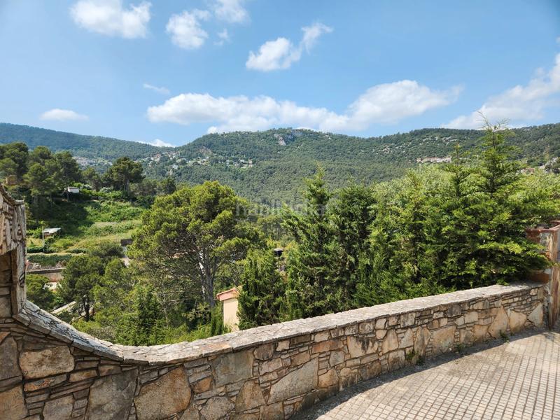 Foto f0789d90-fdf5-4766-9560-01e53b361ffa. Chalet dans Vallirana