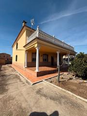 Casa a Alcolea. Magnifica casa en la campiñuéla