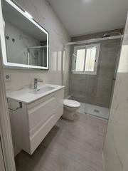 Appartement à Santa Rosa - Valdeolleros. Magnifico piso totalmente reformado en fatima