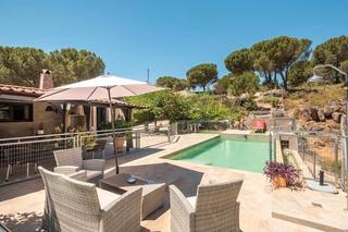 Chalet à Las Jaras. Chalet de ensueño en las jaras junto al lago