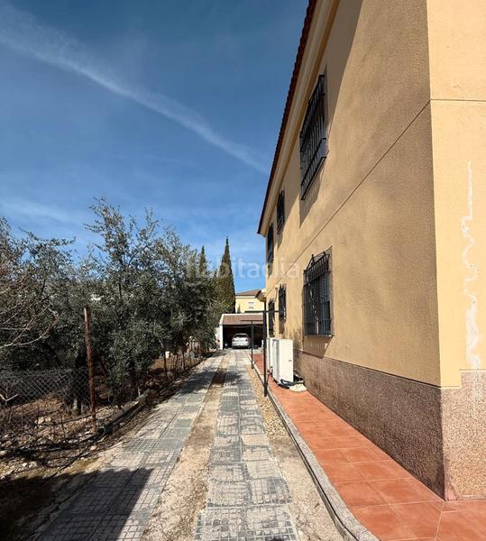 Foto fc9a3385-77c0-406b-bf10-cd49690fb6db. Chalet dans Alcolea Córdoba