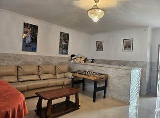 Casa a El Carmen - La Barrera. Espectacular casa en lucena