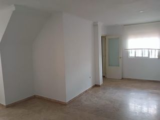 Haus in Casco Histórico  - Ribera - San Basilio. Casa en venta en ollerías  santa marina, 4 dormitorios.