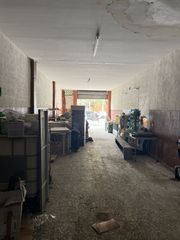 Local Comercial a Cañero. Local com. en venta en levante  cairo.