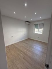 Piso en Viñuela - Rescatado. Piso en venta en levante  cairo, 3 dormitorios.