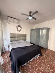 Casa en Ollerías - San Cayetano. Encantadora casa de dos plantas y un loft independiente