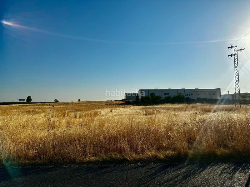 Foto da311ea3-f8fd-4fd9-ab05-f926c7c26c9b. Solar industrial e. venta de terreno industrial en la carlota oportunidad única en Carlota (La)