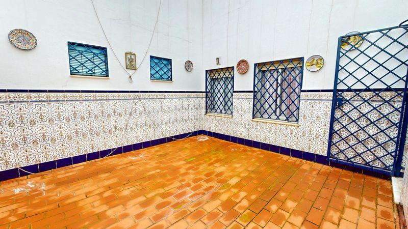 Foto 509d8477-20a5-45ef-a972-c7748a43443f. Edifici a Poniente-Norte - Miralbaida - Parque Azahara Córdoba