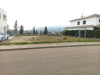Terreny residencial a El Brillante -El Naranjo - El Tablero. Exclusivo chalet con proyecto en entorno natural privilegiado