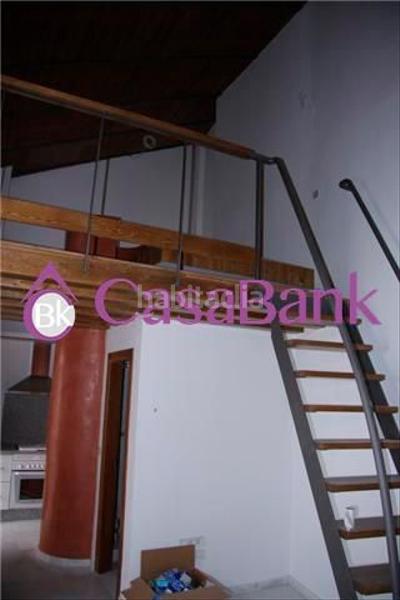 Foto 3424900a-f068-4733-82b8-89d6a710d53f. Dúplex ref. 8435 zona proxima a la ribera. precioso duplex del año 2009 en segunda planta sin ascensor, amueblado, 41m2, 1 dormitorio, 1 en Córdoba