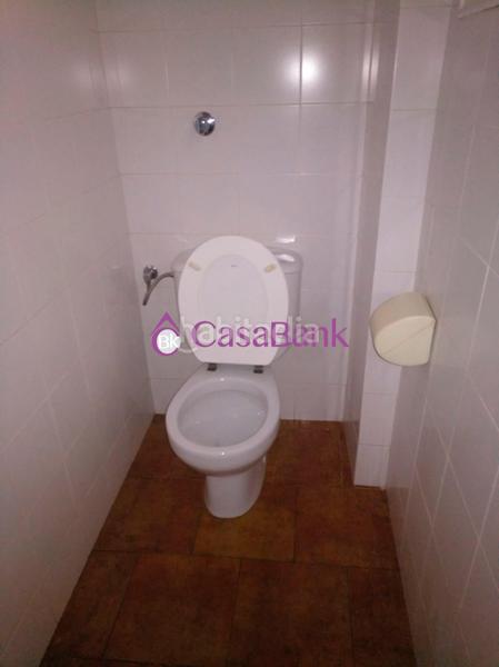 Foto 02eea79d-efd6-4466-aa69-491d542451f9. Piso ref, 2849 zona pleno Centro. ubicacion inmejorable . con 8 balcones a la calle, extraordinario piso exterior para reformar a su g en Córdoba