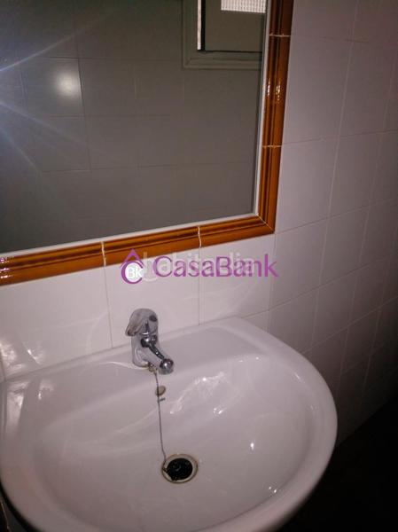 Foto ed259ca6-0e7f-435d-942b-8b06315375b4. Piso ref, 2849 zona pleno Centro. ubicacion inmejorable . con 8 balcones a la calle, extraordinario piso exterior para reformar a su g en Córdoba