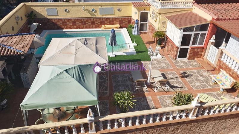 Foto e5cddfd1-b8b4-405b-8b51-1211a48470f2. Casa ref. 27085 exclusiva propiedad con dos viviendas independientes, piscina y amplias zonas de ocio descubre esta magnífica parcela en Córdoba