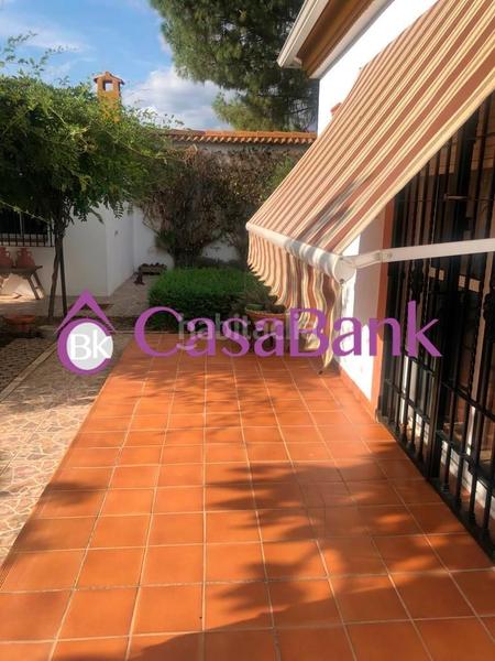 Foto 138a1a37-bbf3-4cf6-ab75-151c4bdfb7fa. Casa con parcheggio in Villarrubia Córdoba