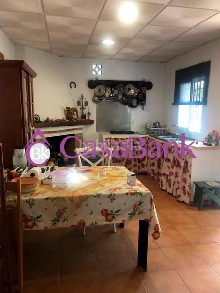 Foto d98fd67d-473b-4760-aeba-82a48d981a21. Casa con parcheggio in Villarrubia Córdoba