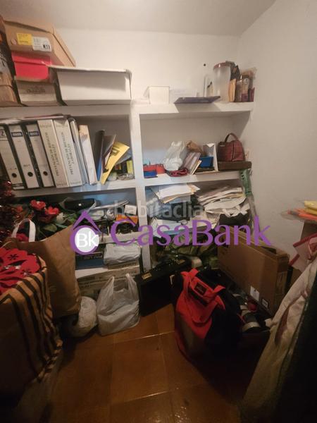 Foto b9ef7417-a13b-4588-bea6-7cbaf164e0ea. Casa ref.27385, zona proxima a la ribera . con cochera incluida en el precio en otro edificio . casa de tres plantas ,200 m2 construid en Córdoba