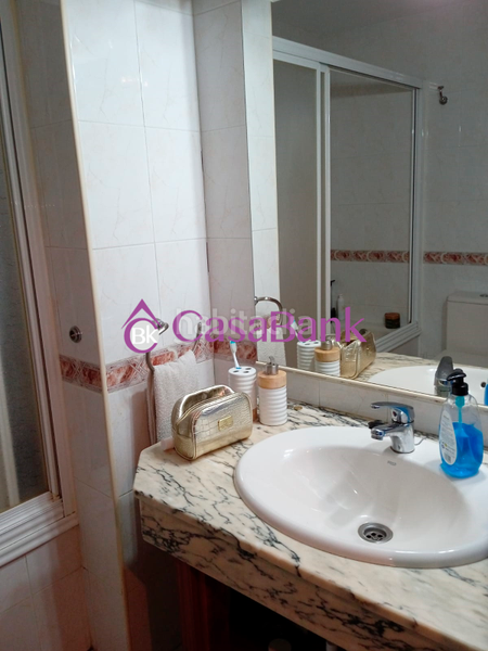 Foto 002db9ed-ceaa-4ab2-8327-40fc1c548270. Piso ref. 27209 zona carrefour sierra . precioso piso exterior amueblado , para entrar a vivir directamente , en planta baja con precio en Córdoba