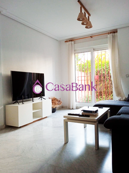 Foto 1d9d10c0-fdbe-4b59-81f9-b61e6944ca34. Piso ref. 27209 zona carrefour sierra . precioso piso exterior amueblado , para entrar a vivir directamente , en planta baja con precio en Córdoba