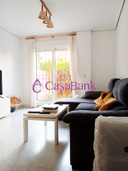 Foto 261bd95b-7417-4d51-8654-fcb6b8e338d3. Piso ref. 27209 zona carrefour sierra . precioso piso exterior amueblado , para entrar a vivir directamente , en planta baja con precio en Córdoba