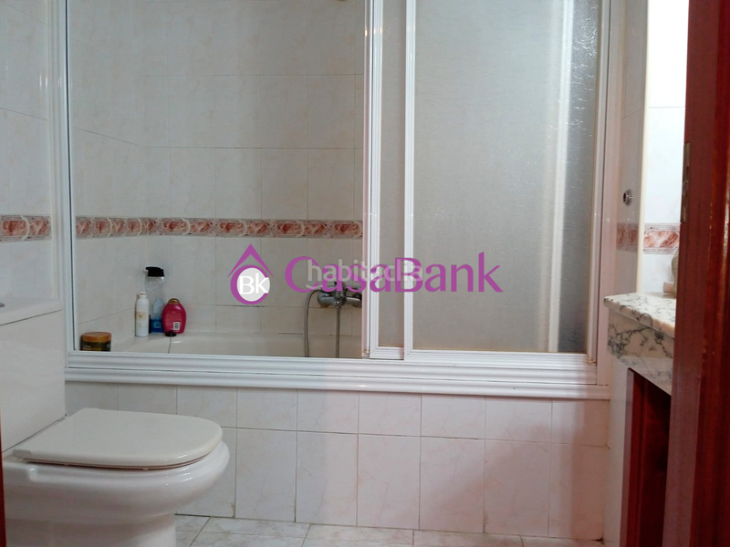 Foto 52439913-5312-4db0-9348-f35a53e37b5c. Piso ref. 27209 zona carrefour sierra . precioso piso exterior amueblado , para entrar a vivir directamente , en planta baja con precio en Córdoba
