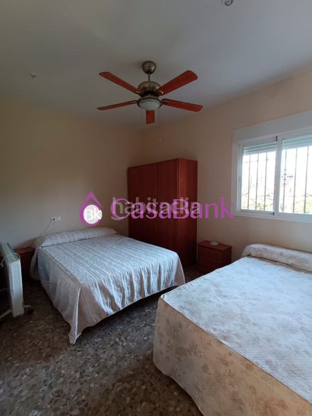Foto ed4cb360-45fd-4072-b869-80dd96ceb375. Masía ref. 27778 zona la barquera. parcela no hipotecable de 3.500m2, con casa conservada y amueblada de 120m2 mas un cuarto de aperos d en Córdoba