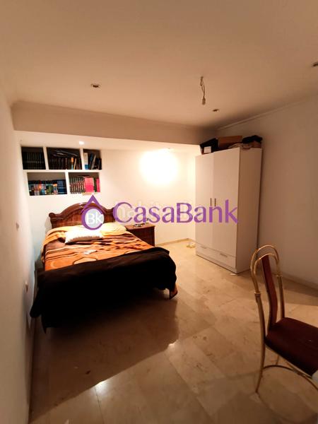 Foto 14208d95-df74-4d29-becc-3e73ba19926c. Piso ref. 27849 zona ollerias. en una ubicacion extraordinaria. magnifico y superamplio piso exterior a la misma avenida, bien conserva en Córdoba