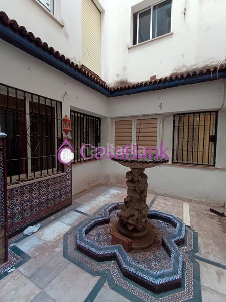Foto 53ba42d1-145d-4595-b808-b74ed82f70aa. Piso ref. 27849 zona ollerias. en una ubicacion extraordinaria. magnifico y superamplio piso exterior a la misma avenida, bien conserva en Córdoba