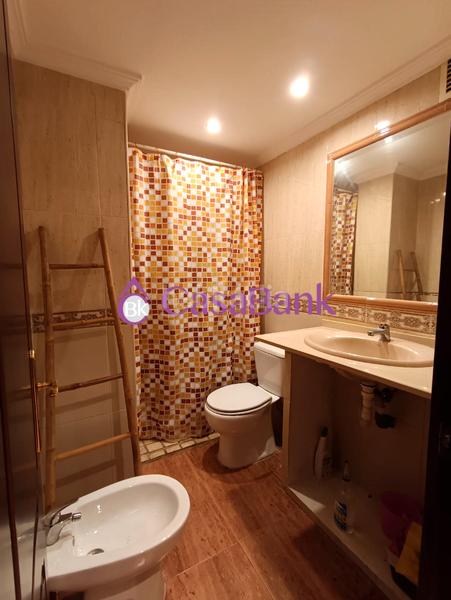 Foto 5691b4e8-55b3-49e3-bebe-8948dadfa8fc. Piso ref. 27849 zona ollerias. en una ubicacion extraordinaria. magnifico y superamplio piso exterior a la misma avenida, bien conserva en Córdoba