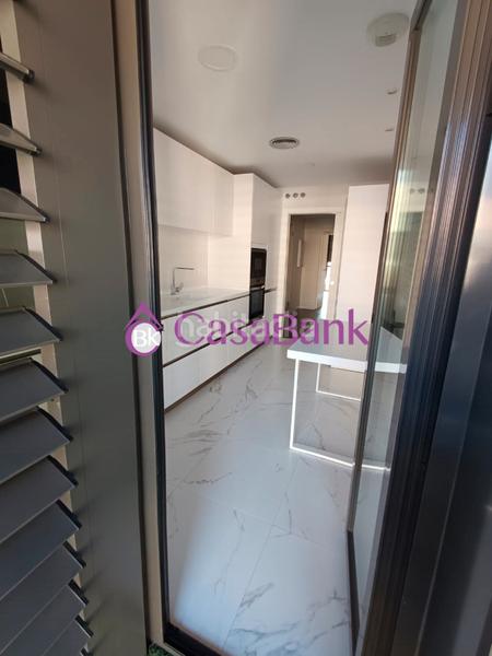 Foto 5706feb9-e800-414e-8812-b7b6fa5fa848. Piso ref. 27869 zona hipercor. precioso y espectacular piso exterior seminuevo(año 2020), en urbanizacion con jardines, piscina y bicic en Córdoba