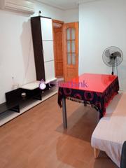 Pis a Sector Sur. Ref. 27923 zona a unos metros del ambulatorio del sector sur. cp