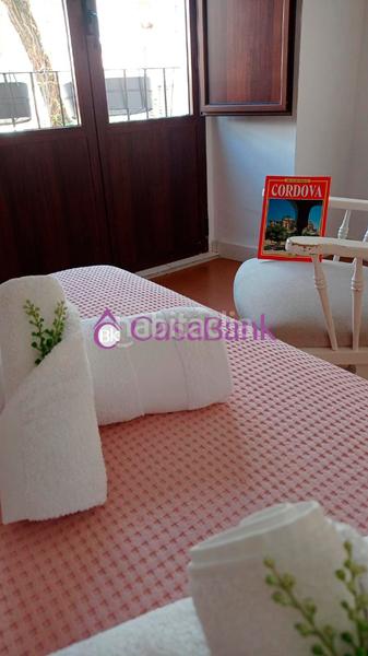 Foto 5367010f-42e5-435e-ad4f-60b157952e3b. Piso ref. 27733 zona junto a la corredera. precioso piso exterior completamente reformado y amueblado en primera planta sin ascensor, c en Córdoba