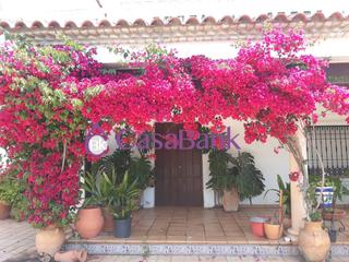 Casa a Alcolea. Ref: 26338, casa independiente de dos plantas reformada, zona po