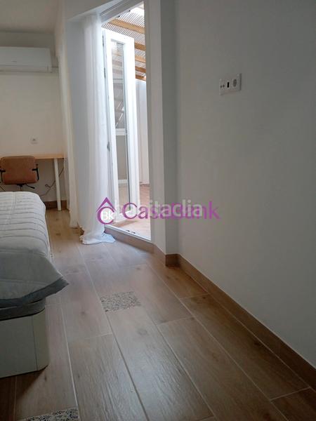 Foto 22f168f9-c323-48d6-ac23-50b108d80733. Piso ref. 27933 zona san basilio. ubicacion fantastica a un paso de la mezquita. precioso y coqueto piso exterior amueblado, con reform en Córdoba